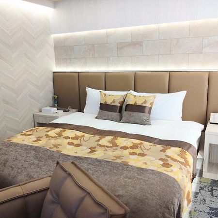 Hotel The Graf Matsubara (Adults Only) Bagian luar foto